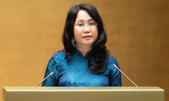 Bộ trưởng Lâm Thị Phương Thanh thông tin về chính sách ngày nghỉ lễ 24/11