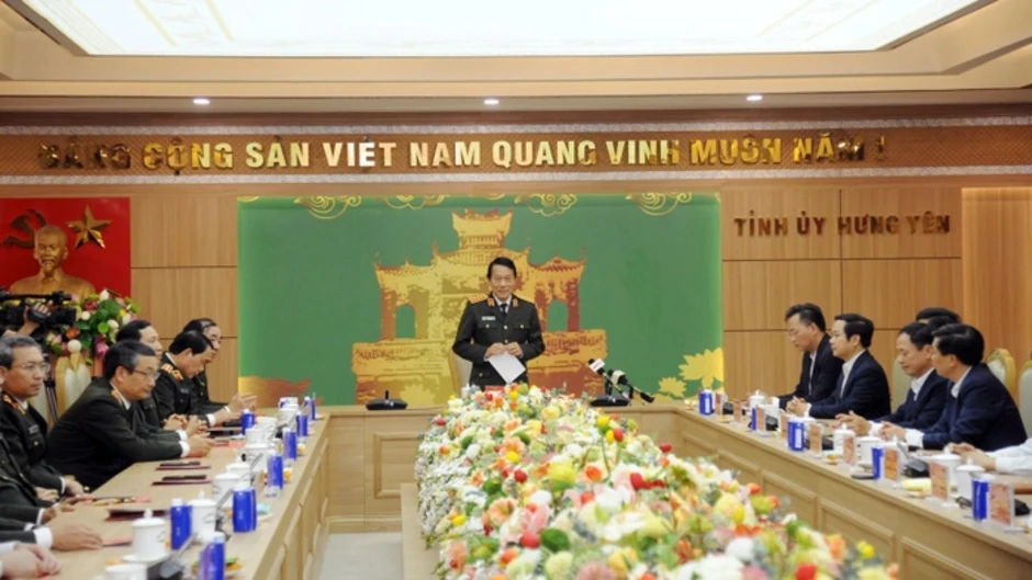 Bộ trưởng Lương Tam Quang thăm và chúc Tết nhân dân tỉnh Hưng Yên năm 2026