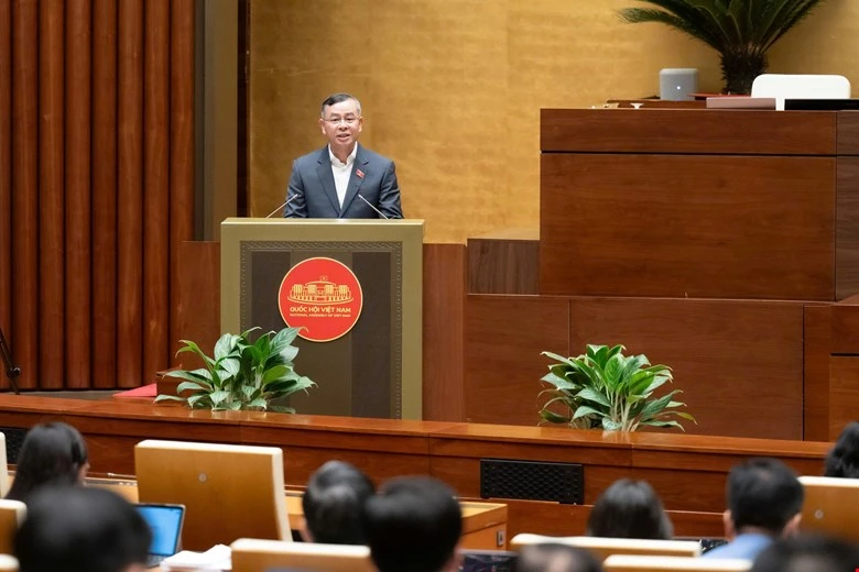 Bộ trưởng Ngô Văn Tuấn: Ngưỡng doanh thu không phải nộp thuế 1 tỷ đồng là phù hợp Bộ trưởng Ngô Văn Tuấn: Ngưỡng doanh thu không phải nộp thuế 1 tỷ đồng là phù hợp