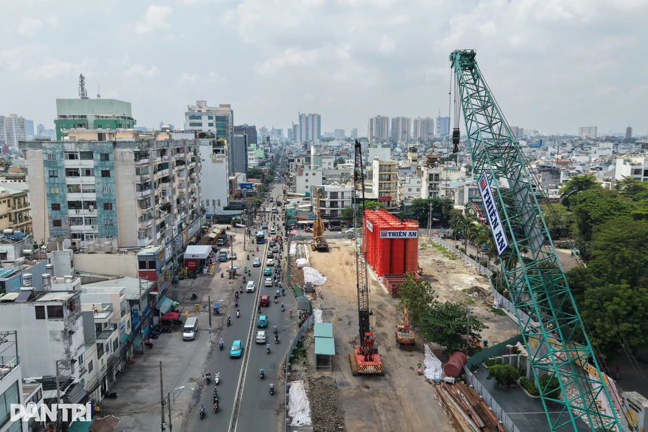 Bức tranh hạ tầng TPHCM trước mục tiêu tăng trưởng 2 con số Bức tranh hạ tầng TPHCM trước mục tiêu tăng trưởng 2 con số