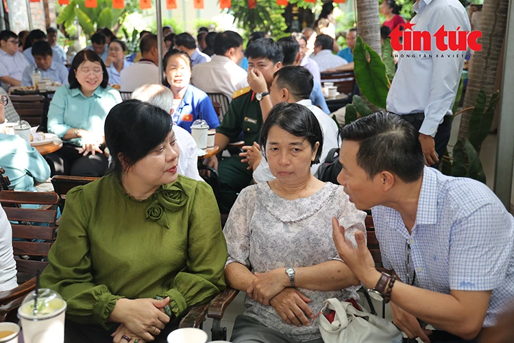 'Cà phê xóm' - cầu nối giữa chính quyền và nhân dân 'Cà phê xóm' - cầu nối giữa chính quyền và nhân dân
