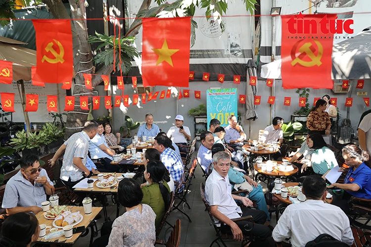 'Cà phê xóm' - cầu nối giữa chính quyền và nhân dân 'Cà phê xóm' - cầu nối giữa chính quyền và nhân dân
