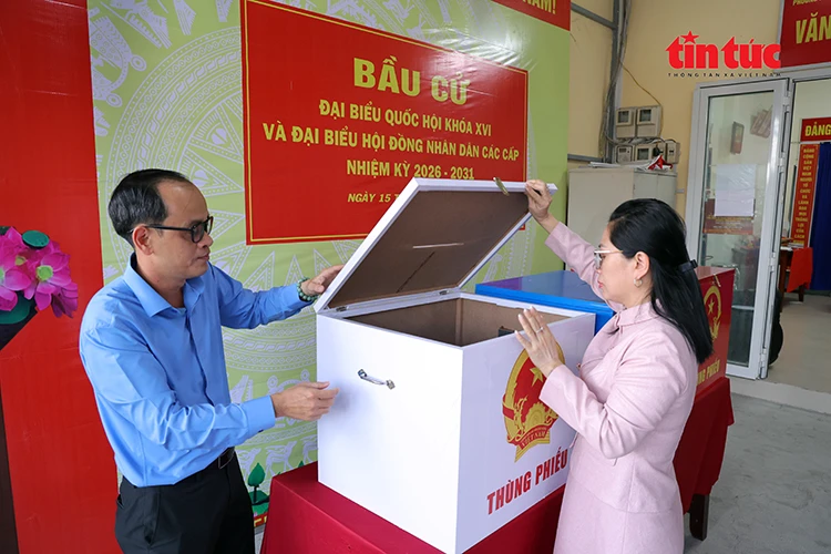 Các địa phương tại TP Hồ Chí Minh sẵn sàng cho ngày hội bầu cử 15/3 Các địa phương tại TP Hồ Chí Minh sẵn sàng cho ngày hội bầu cử 15/3