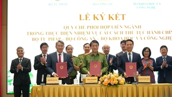 Cải cách thủ tục hành chính phải đổi mới thực chất, toàn diện, gắn với chuyển đổi số