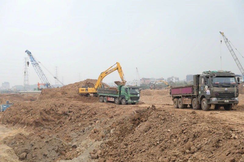 Cam kết hoàn thành nền đường Vành đai 1 trước 2/9 Cam kết hoàn thành nền đường Vành đai 1 trước 2/9