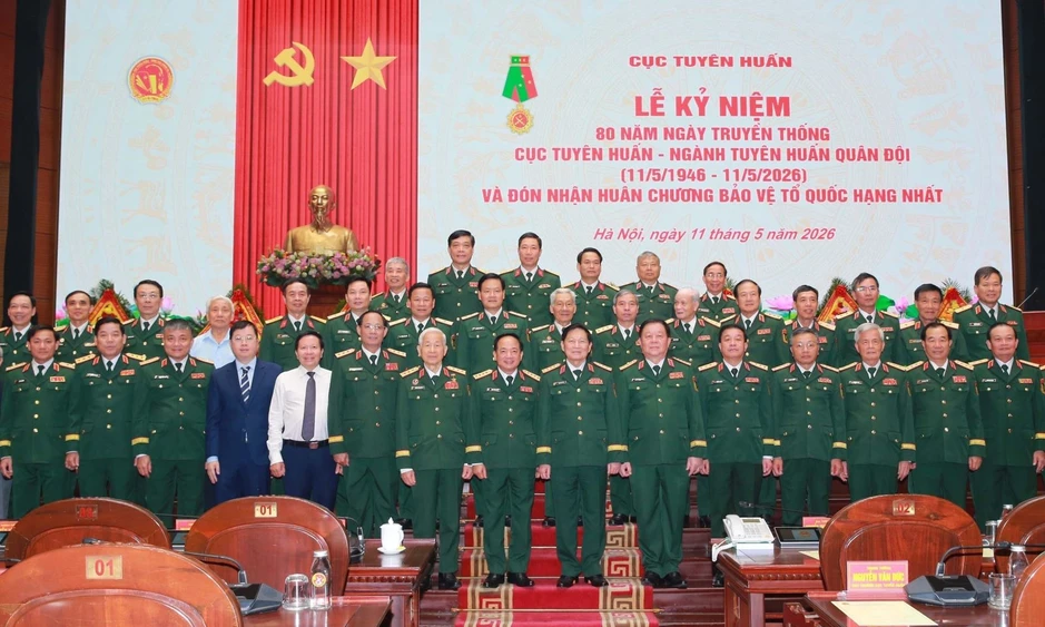 Cán bộ làm công tác tuyên huấn Quân đội luôn 'đi trước mở đường' Cán bộ làm công tác tuyên huấn Quân đội luôn 'đi trước mở đường'