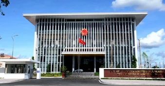 Cán bộ ở Cà Mau được phép từ chối tiếp công dân tự ý ghi âm, livestream