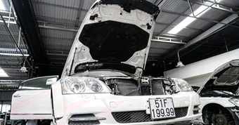 Cận cảnh dàn xe sang Maybach, BMW, Lexus của bà Trương Mỹ Lan sắp đấu giá