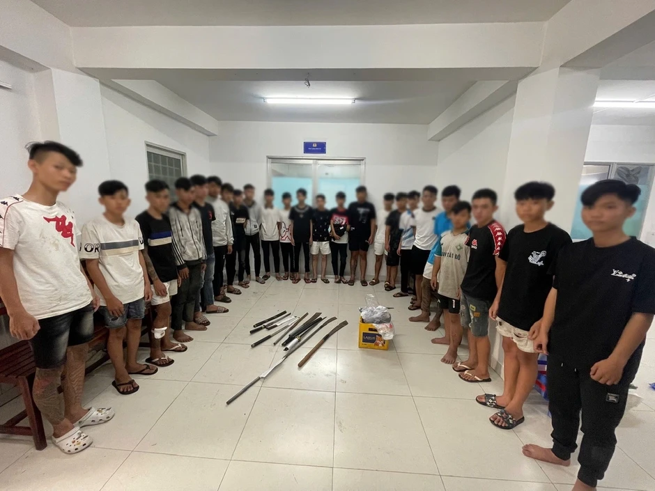 Cần Thơ: 23 thanh thiếu niên đánh nhau, 4 người bị thương Cần Thơ: 23 thanh thiếu niên đánh nhau, 4 người bị thương