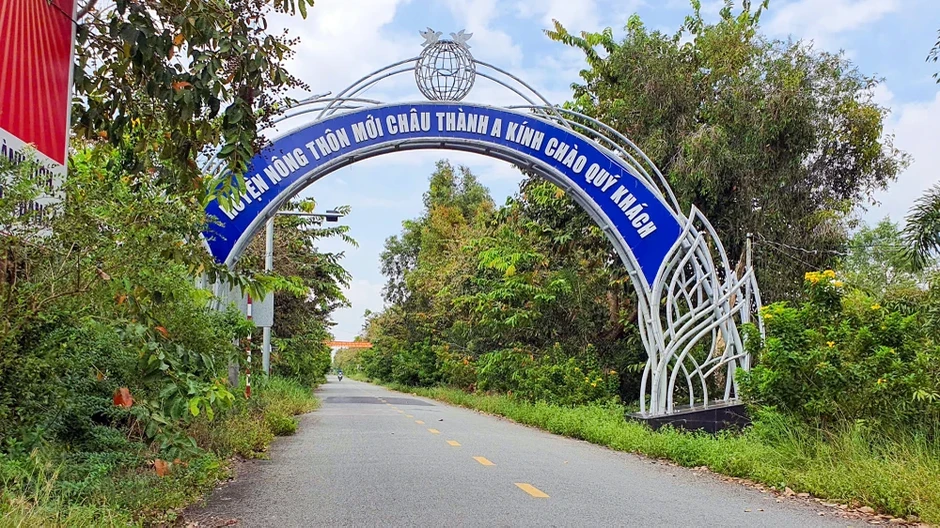 Cần Thơ: Giao nền cụm dân cư vượt lũ sai quy định cho 12 cán bộ Cần Thơ: Giao nền cụm dân cư vượt lũ sai quy định cho 12 cán bộ