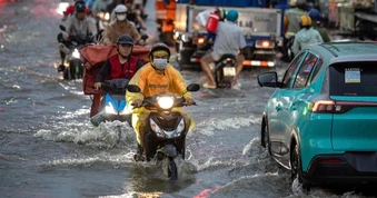 Cảnh báo triều cường gây ngập tại TPHCM