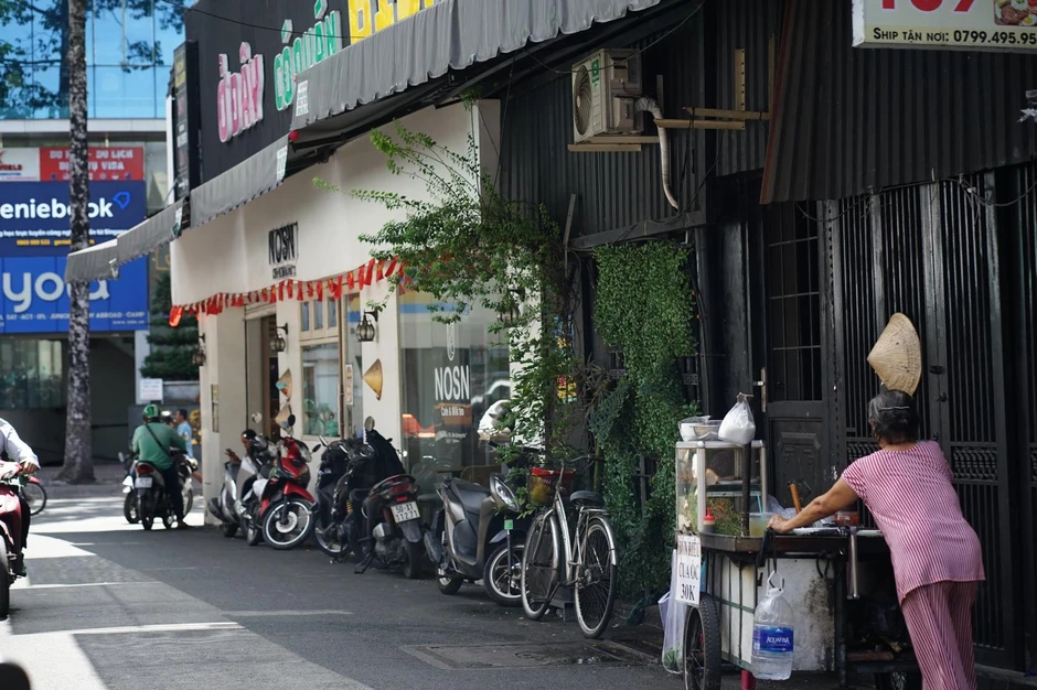Cảnh tượng khó tin tại "Phố thịt chó" nổi tiếng một thời ở TP.HCM Cảnh tượng khó tin tại "Phố thịt chó" nổi tiếng một thời ở TP.HCM