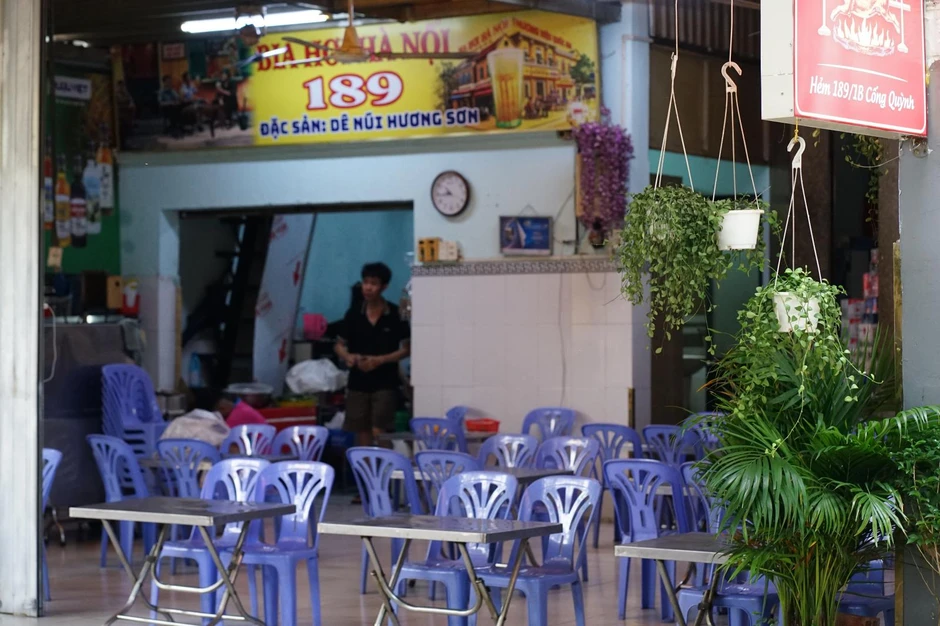 Cảnh tượng khó tin tại "Phố thịt chó" nổi tiếng một thời ở TP.HCM Cảnh tượng khó tin tại "Phố thịt chó" nổi tiếng một thời ở TP.HCM