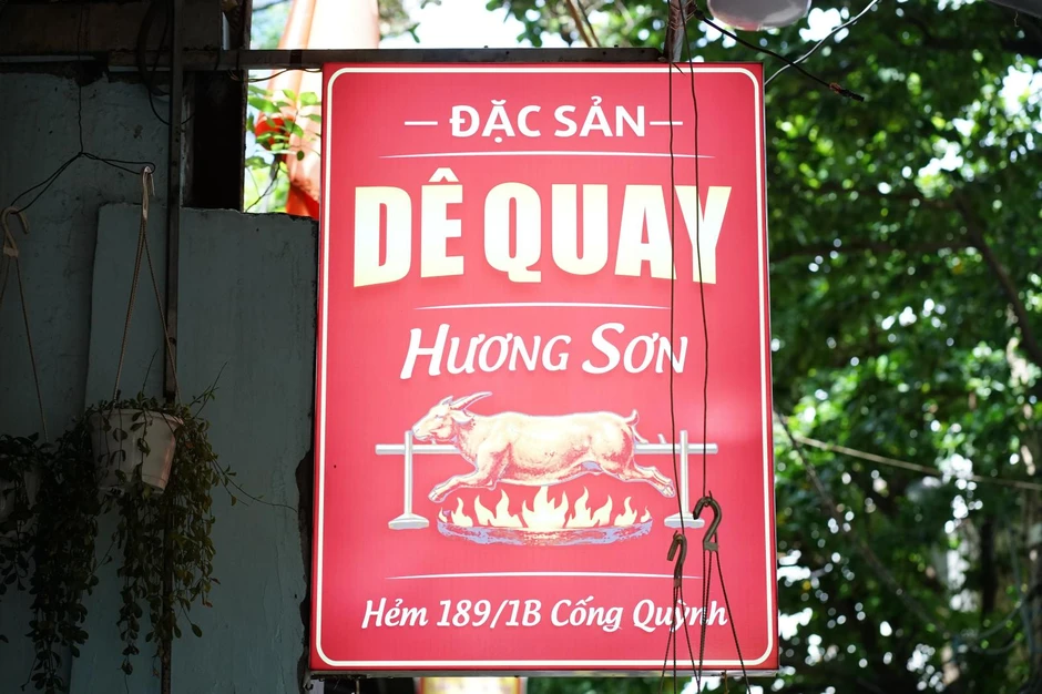 Cảnh tượng khó tin tại "Phố thịt chó" nổi tiếng một thời ở TP.HCM Cảnh tượng khó tin tại "Phố thịt chó" nổi tiếng một thời ở TP.HCM