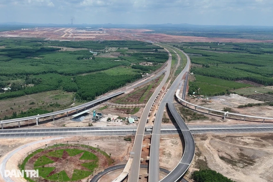 Cao tốc, metro kết nối sân bay Long Thành đang được triển khai ra sao? Cao tốc, metro kết nối sân bay Long Thành đang được triển khai ra sao?