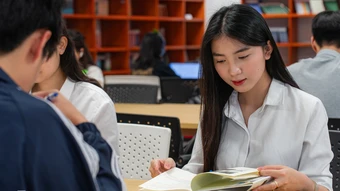 Cấp học bổng toàn phần cho 1.500 người học công nghệ chiến lược ở nước ngoài - Báo TinVina