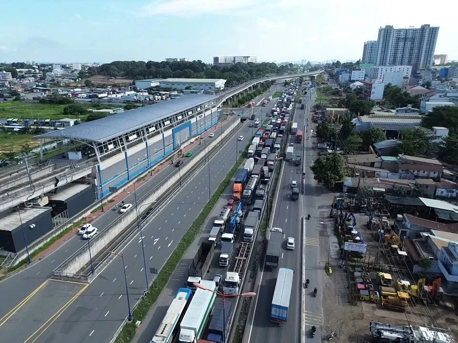 Cầu Đồng Nai sửa chữa, giao thông cửa ngõ phía Đông TP.HCM ùn ứ nhiều giờ