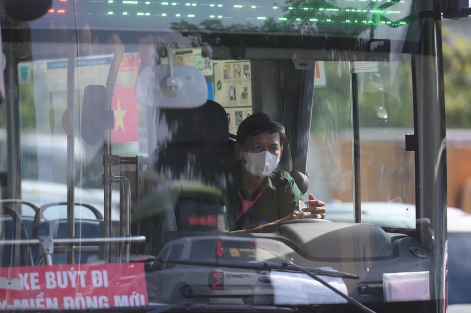 Cầu Đồng Nai sửa chữa, giao thông cửa ngõ phía Đông TP.HCM ùn ứ nhiều giờ