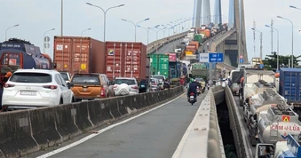 Cầu Phú Mỹ sửa chữa, Phòng CSGT TPHCM đưa ra lộ trình đi lại để tránh kẹt xe