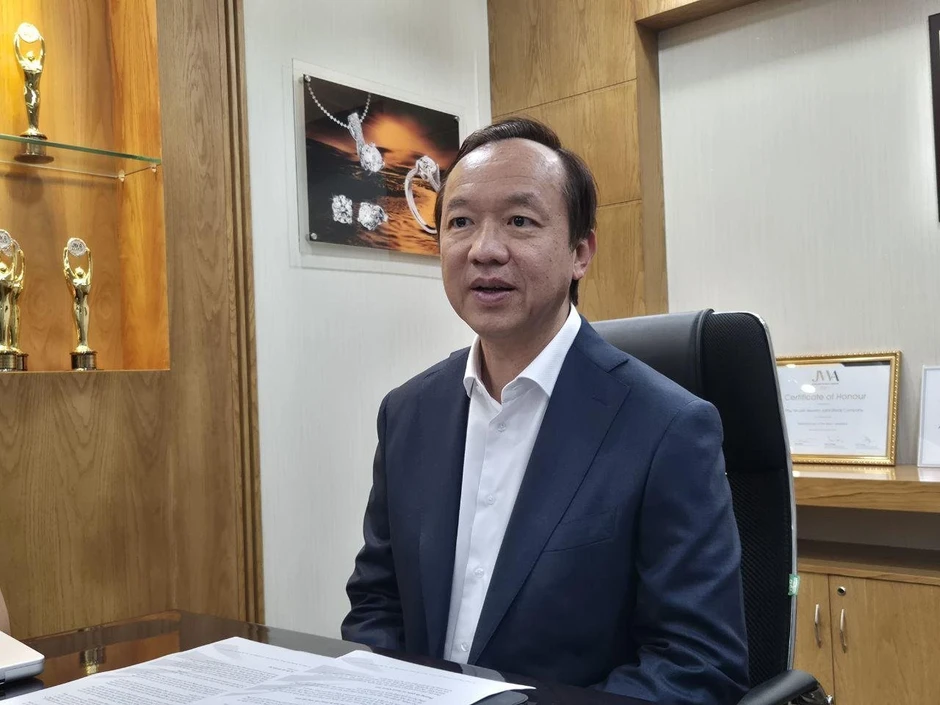 CEO PNJ xin lỗi khách hàng và công bố phương án đổi sản phẩm kim cương 2026 CEO PNJ xin lỗi khách hàng và công bố phương án đổi sản phẩm kim cương 2026