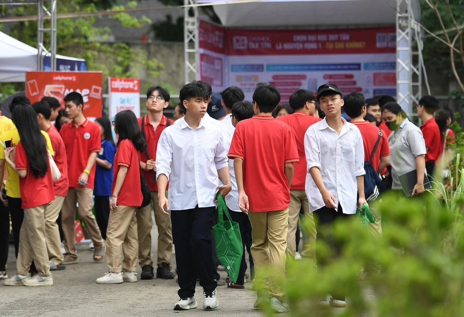 Chặn nguy cơ gian lận thi tốt nghiệp: Trường đại học mất quyền kiểm soát