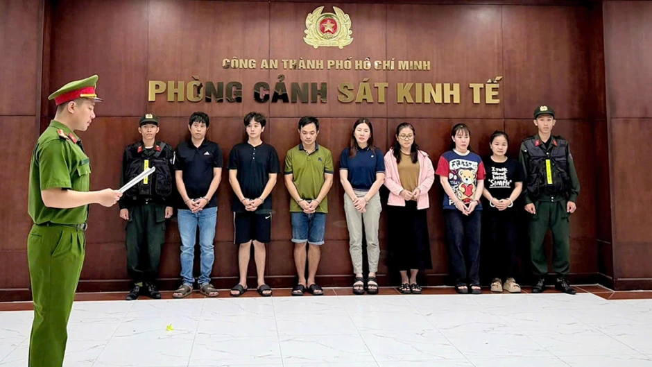 Chân tướng ‘bà trùm’ đứng sau 'tập đoàn' xử lý chất thải siêu rẻ ở phía Nam