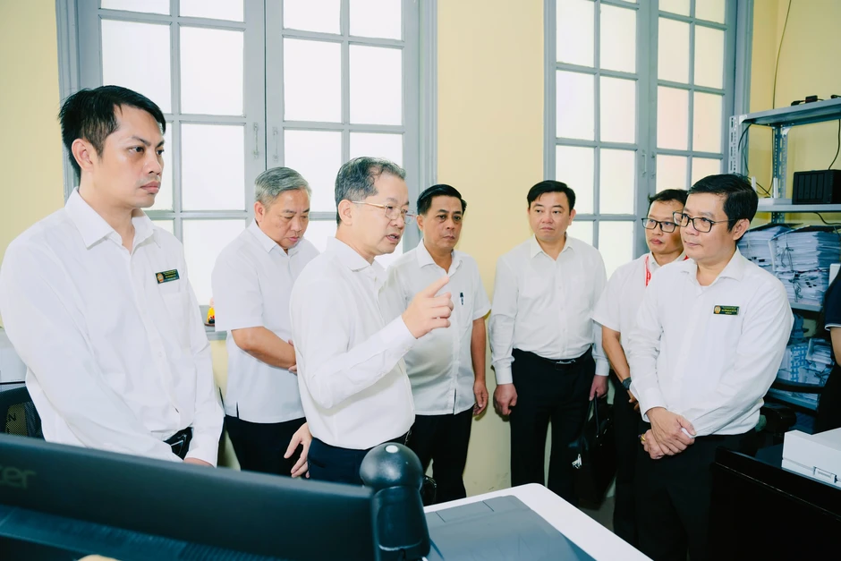 Chánh án TAND tối cao: Từ 1.5, nhân rộng mô hình tòa án điện tử tại TP.HCM Chánh án TAND tối cao: Từ 1.5, nhân rộng mô hình tòa án điện tử tại TP.HCM