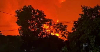 Cháy lớn tại công ty hóa chất ở Phú Thọ, khói lửa bốc cao hàng chục mét