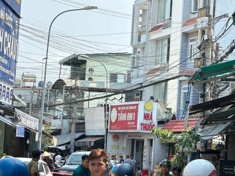 Cháy phòng trọ ở TPHCM, 2 người chết, 5 người bị thương Cháy phòng trọ ở TPHCM, 2 người chết, 5 người bị thương