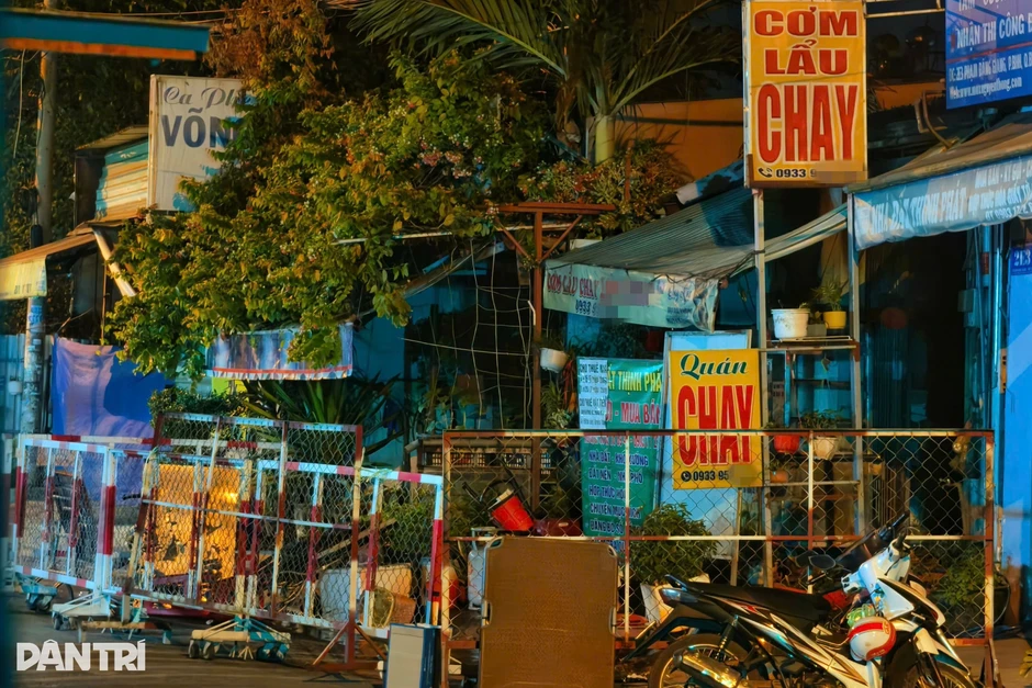 Cháy quán cơm chay ở TPHCM, hai mẹ con tử vong
