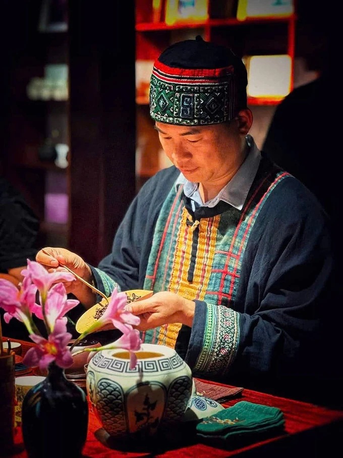 Chè Giàng Pằng vươn ra thế giới, người Mông làm giàu trên mảnh đất của mình Chè Giàng Pằng vươn ra thế giới, người Mông làm giàu trên mảnh đất của mình