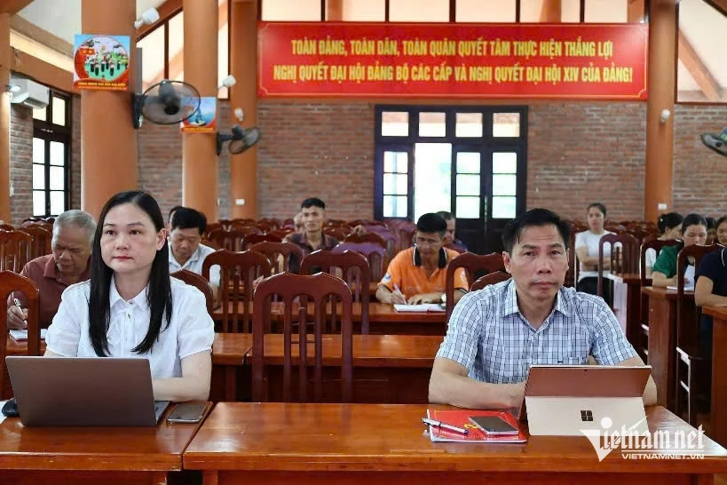 Chi bộ vùng cao Quảng Ninh đưa chuyện của dân vào từng phần việc đảng viên Chi bộ vùng cao Quảng Ninh đưa chuyện của dân vào từng phần việc đảng viên