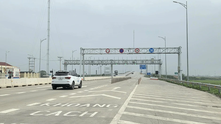 Chi tiết mức thu phí 5 đoạn tuyến cao tốc Bắc - Nam từ 22h hôm nay Chi tiết mức thu phí 5 đoạn tuyến cao tốc Bắc - Nam từ 22h hôm nay