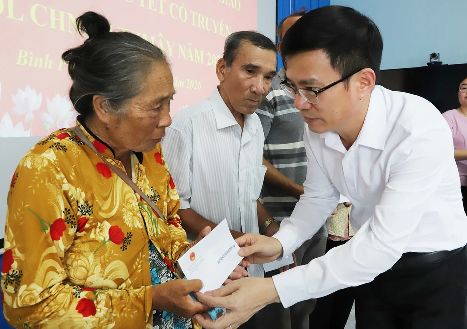 Chia sẻ ấm áp của Bộ trưởng Nguyễn Đình Khang khi thăm, chúc Tết đồng bào Khmer