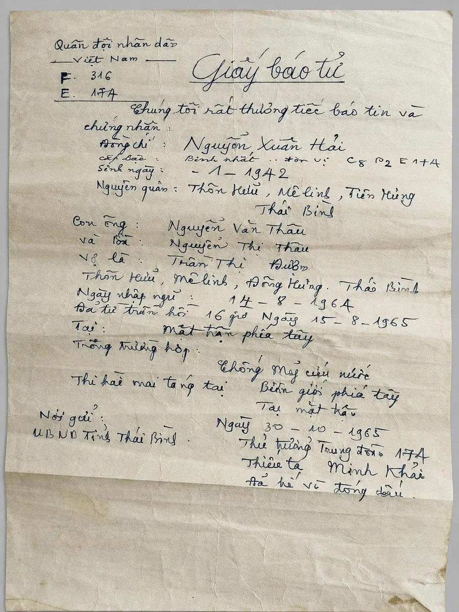 Chiếc bút theo chồng ra trận, 61 năm sau thành manh mối đặc biệt Chiếc bút theo chồng ra trận, 61 năm sau thành manh mối đặc biệt