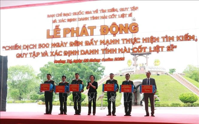 'Chiến dịch 500 ngày đêm đẩy mạnh tìm kiếm, quy tập và xác định danh tính hài cốt liệt sĩ' - mệnh lệnh từ trái tim 'Chiến dịch 500 ngày đêm đẩy mạnh tìm kiếm, quy tập và xác định danh tính hài cốt liệt sĩ' - mệnh lệnh từ trái tim