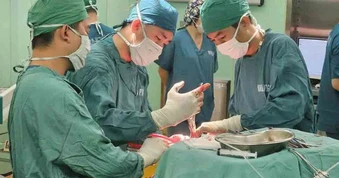 Chiến lược y tế chuyên sâu