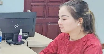 Chiêu lừa trúng số độc đắc: Nhiều người sập bẫy 'nữ thầy bói' mới học hết lớp 8