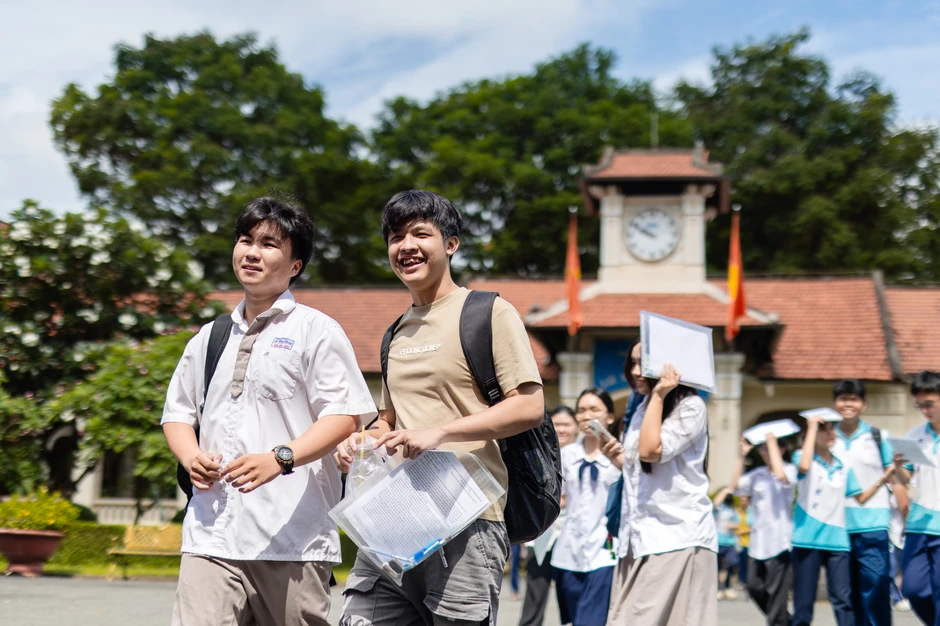 Chiều nay, 1,2 triệu sĩ tử cả nước tiếp tục "vượt ải" môn Toán thi tốt nghiệp THPT 2026