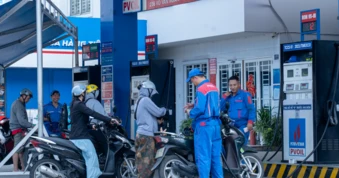 Chính phủ quyết định chi tạm ứng 8.000 tỉ đồng cho Quỹ bình ổn giá xăng dầu