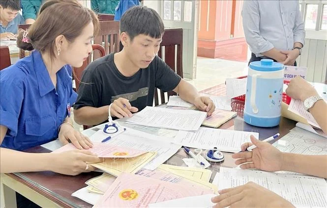 Chính quyền đô thị Đồng Phú - niềm tin mới Chính quyền đô thị Đồng Phú - niềm tin mới