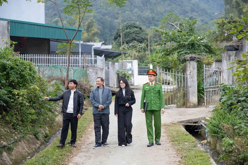 Chính sách mới cho người có uy tín và các cá nhân tiêu biểu vùng đồng bào dân tộc thiểu số Chính sách mới cho người có uy tín và các cá nhân tiêu biểu vùng đồng bào dân tộc thiểu số