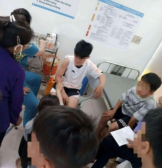 Chó dữ nghi bị bệnh dại tấn công nhiều người ở Nghệ An Chó dữ nghi bị bệnh dại tấn công nhiều người ở Nghệ An