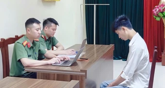 Chủ kênh TikTok 'Khuê Ơi Dậy Đi' nói gì tại cơ quan công an?