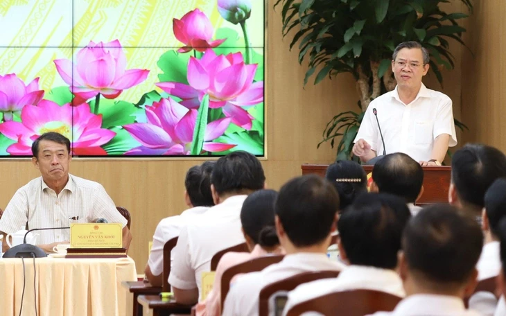 Chủ tịch Cần Thơ ra ‘tối hậu thư’ về bố trí kế toán Chủ tịch Cần Thơ ra ‘tối hậu thư’ về bố trí kế toán