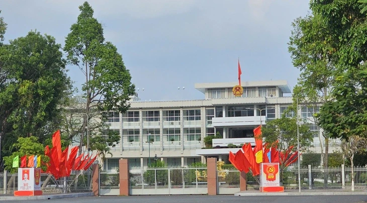 Chủ tịch Cần Thơ ra ‘tối hậu thư’ về bố trí kế toán Chủ tịch Cần Thơ ra ‘tối hậu thư’ về bố trí kế toán