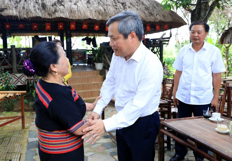 Chủ tịch Hà Nội: Khai phóng tiềm năng phát triển khu vực phía tây thủ đô Chủ tịch Hà Nội: Khai phóng tiềm năng phát triển khu vực phía tây thủ đô