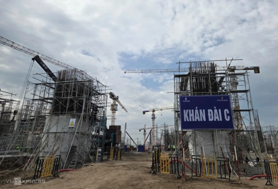 Chủ tịch Hà Nội: Sân vận động Hùng Vương có thể hoàn thành năm 2027 Chủ tịch Hà Nội: Sân vận động Hùng Vương có thể hoàn thành năm 2027