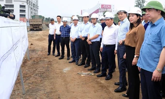 Chủ tịch Hà Nội yêu cầu hoàn tất giải phóng mặt bằng Quốc lộ 21B trong tháng 6