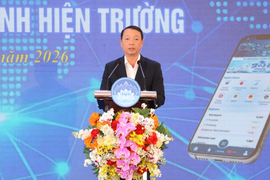 Chủ tịch Hà Tĩnh lên Facebook kêu gọi người dân cài ứng dụng công dân số Chủ tịch Hà Tĩnh lên Facebook kêu gọi người dân cài ứng dụng công dân số